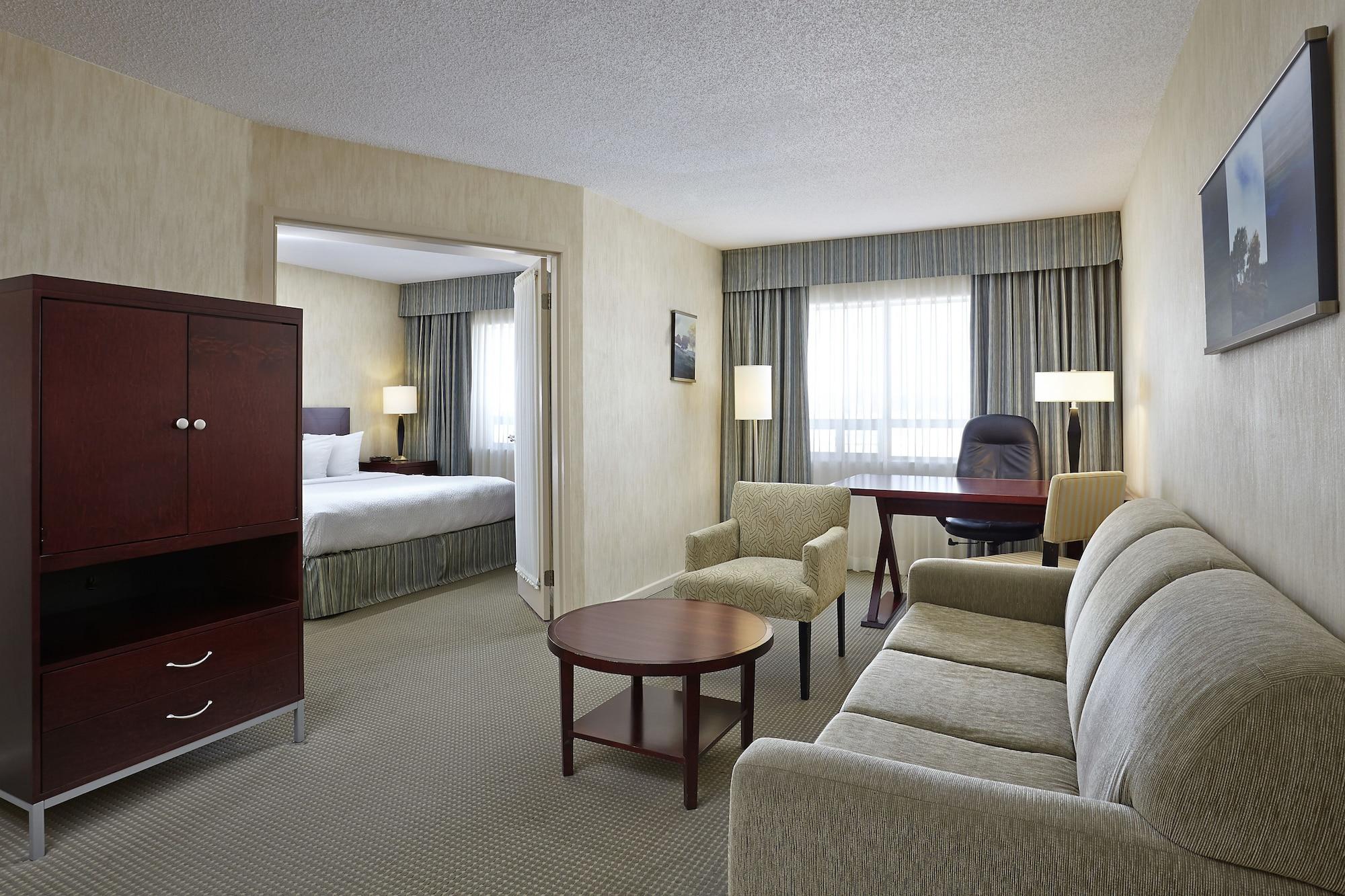 Comfort Suites Лондон Экстерьер фото