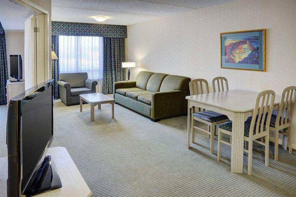 Comfort Suites Лондон Номер фото